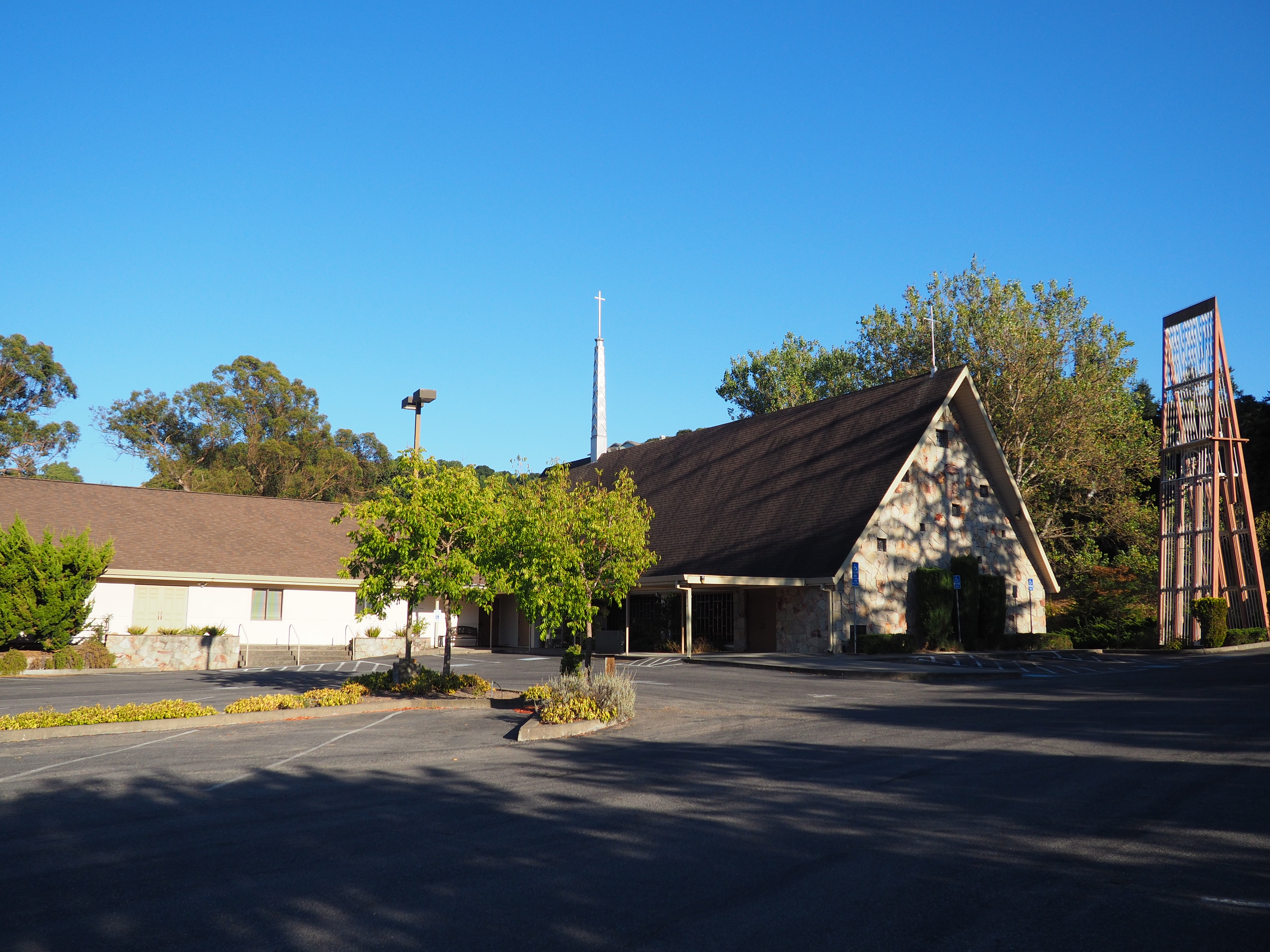 St. John's Lutheran Church, 455 McNear Avenue, Petaluma, California
